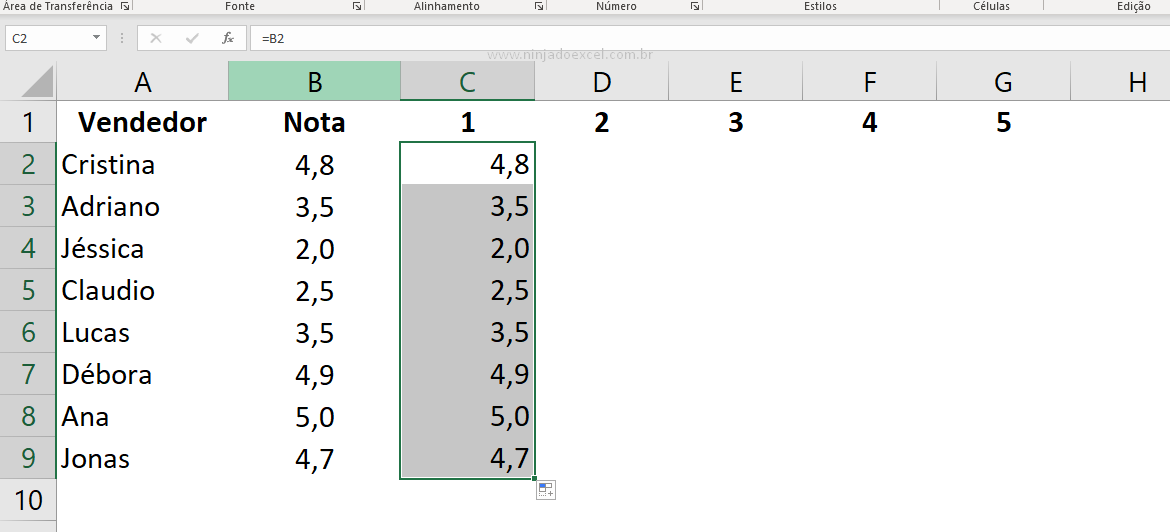 Primeira coluna do Gráfico de Classificação de 5 Estrelas no Excel