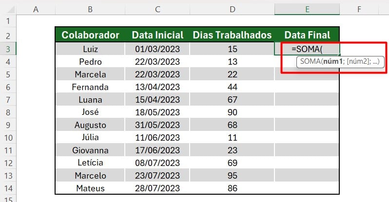 Abrindo a função SOMA na tabela 